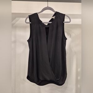 41 Hawthorn Black Sleeveless Blouse
